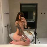 381342327395856384 from fansly