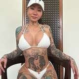 saylesssavage from onlyfans
